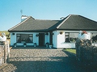 The Ocean Wave Bed & Breakfast Cleggan Esterno foto